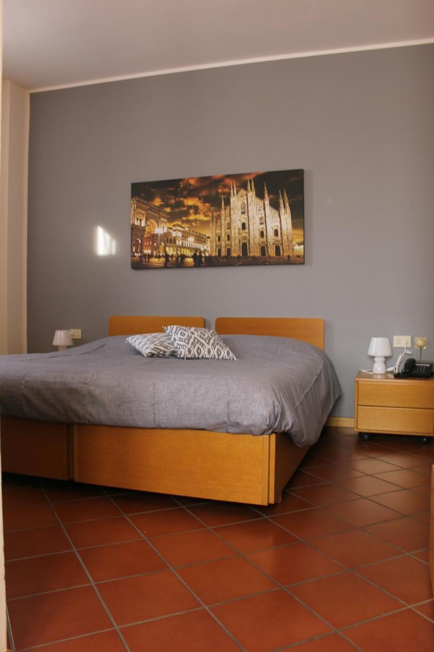 Albergo La Scaletta Cantu Exterior photo